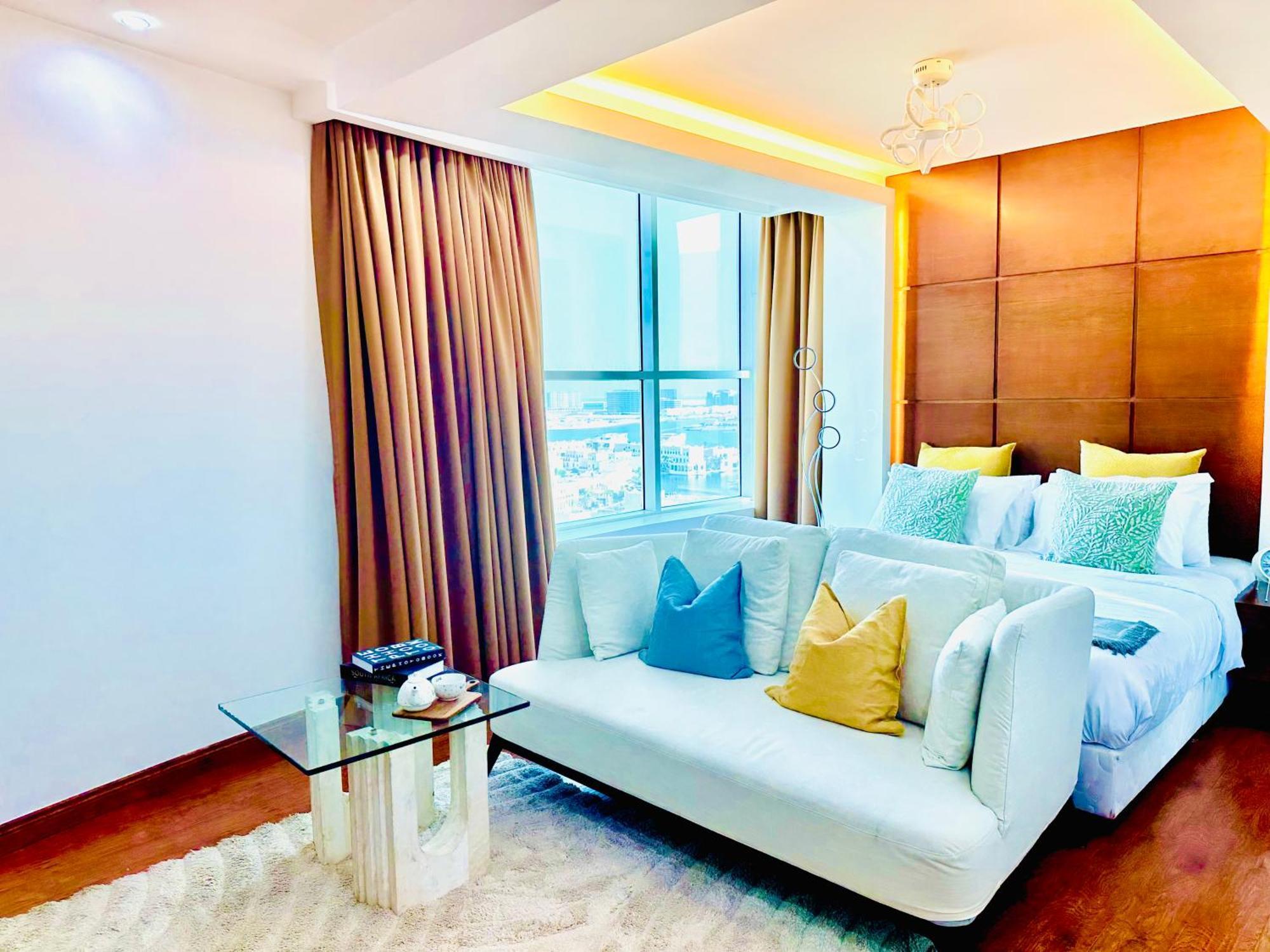 Saxophone Suites Muharraq Luaran gambar