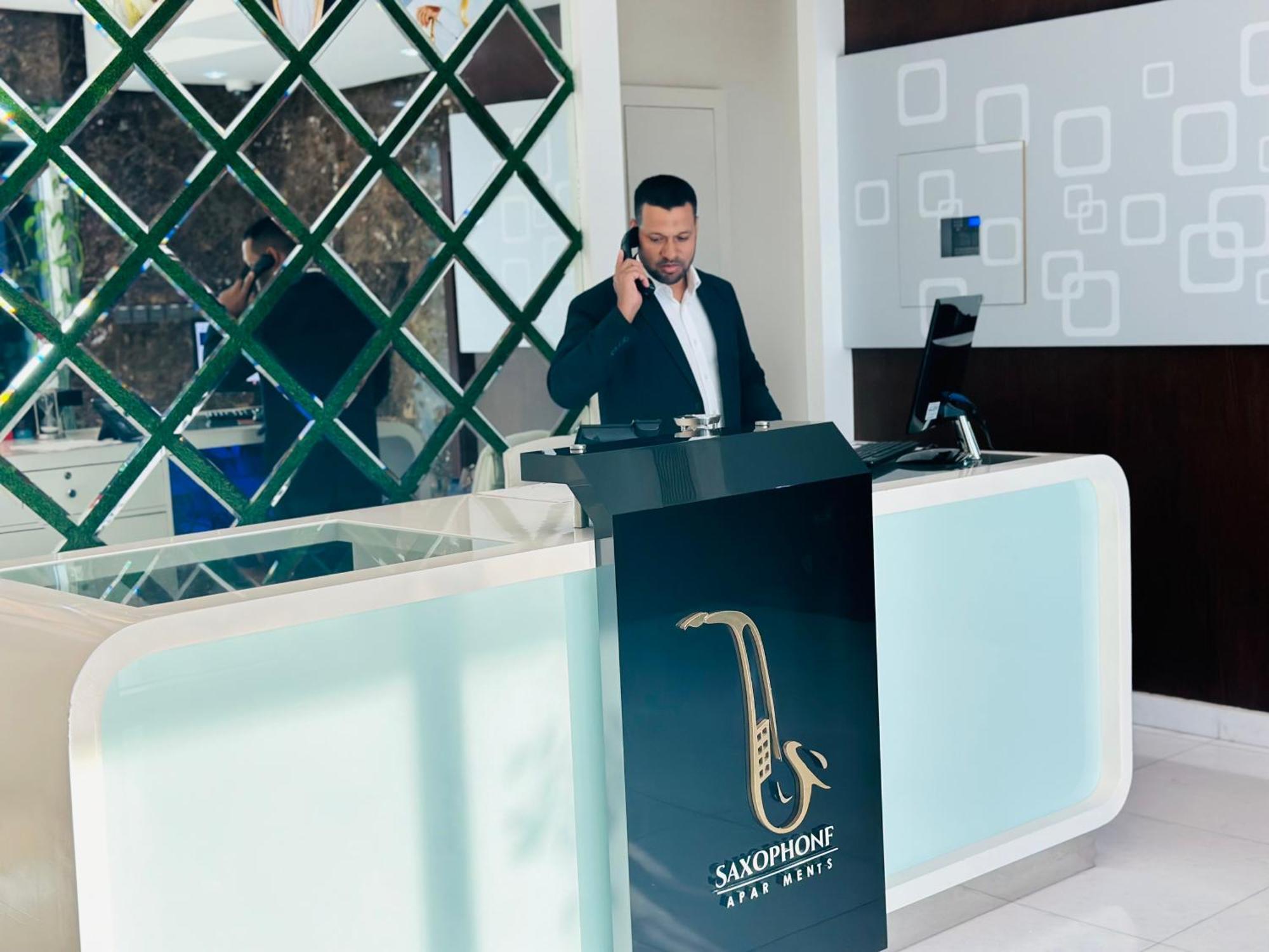 Saxophone Suites Muharraq Luaran gambar