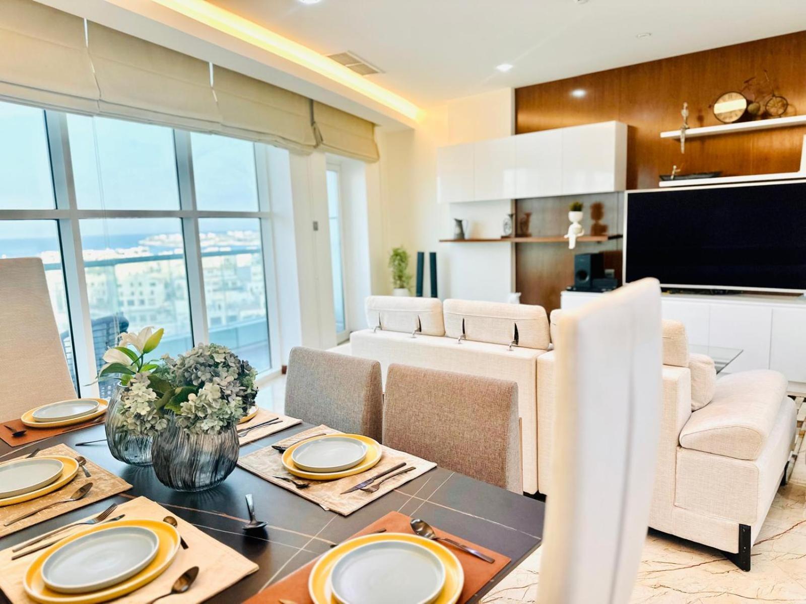 Saxophone Suites Muharraq Luaran gambar