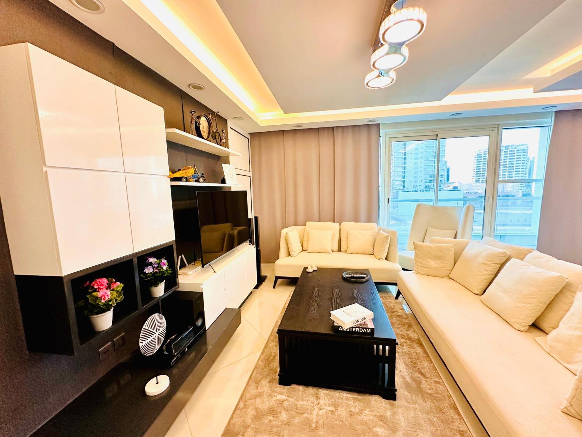 Saxophone Suites Muharraq Luaran gambar
